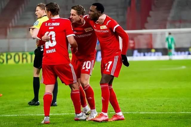 这39岁？梅西成本届首位创造20+机会球员，数据追平2022世界杯